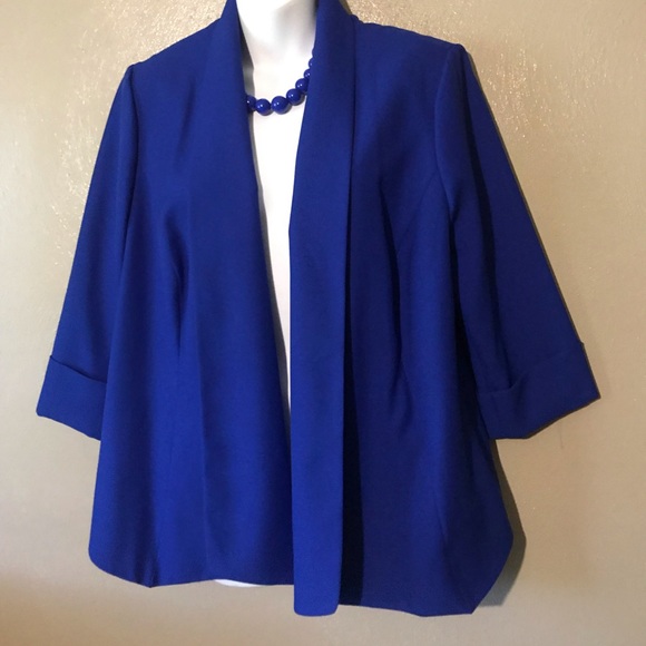 Kasper Jackets & Blazers - 💥Flash Sale💥 $15 asper blue blazer 18W